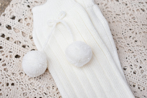 Ivory Pom socks