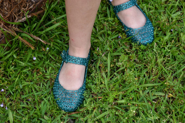 Teal mini Melissa campanas